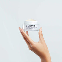 Load image into Gallery viewer, ELEMIS Dynamic Resurfacing Day Cream SPF 30 50ml