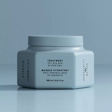 Load image into Gallery viewer, FIBRE CLINIX Hydrate Treatment - For Dry &amp; Brittle Hair 250ml
